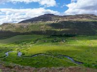 Bjarnarfell über gewundener Almenningsá - Westisland